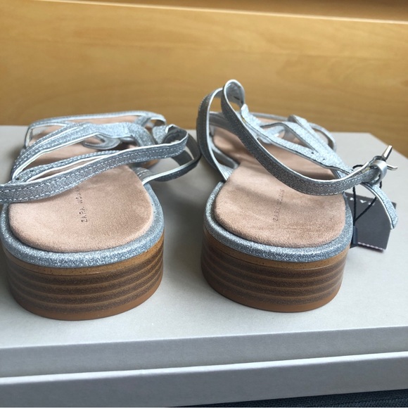 Summer silver sandals. - Picture 9 of 12